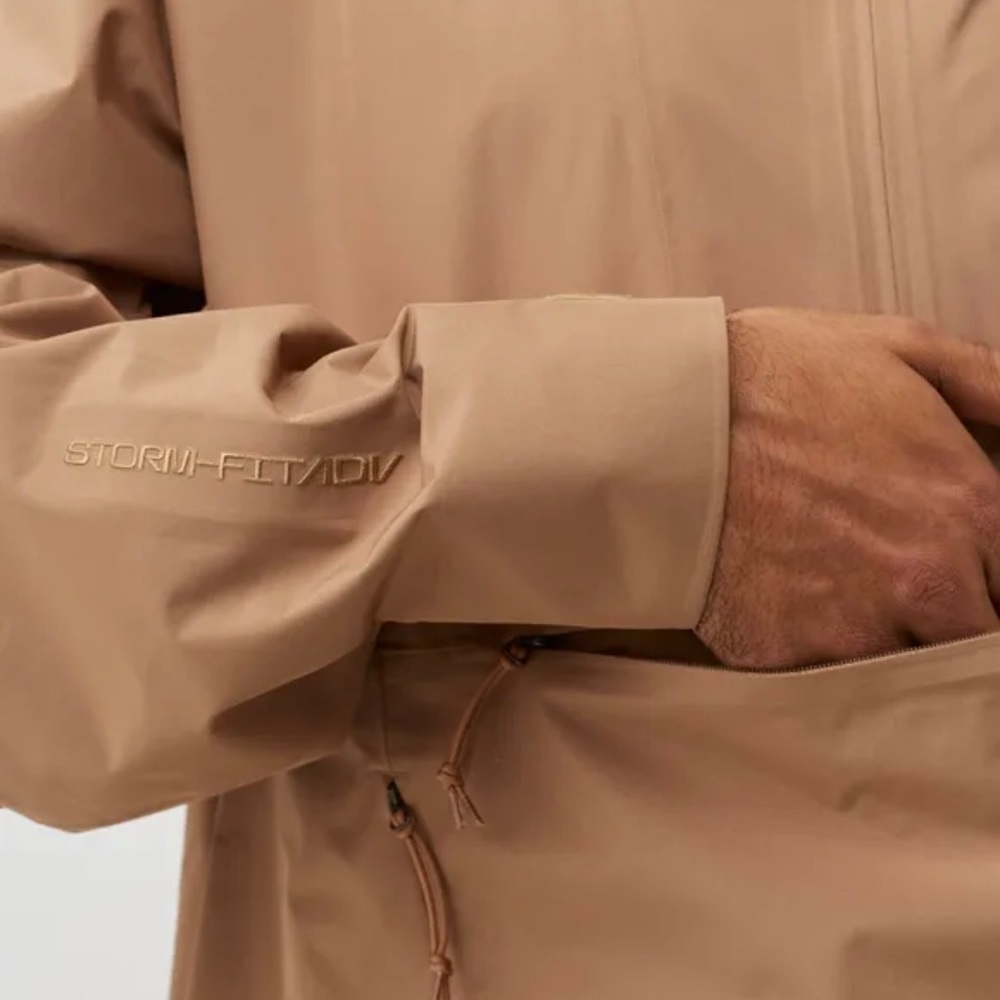 Nike ACG  Storm-Fit ADV Cascade Rains Jacket - Picture 3 of 4